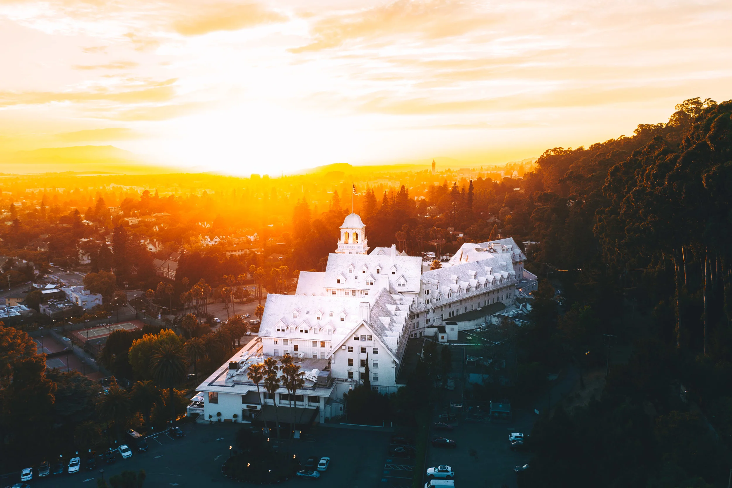 claremont-hotel-berkeley-case-2.jpg