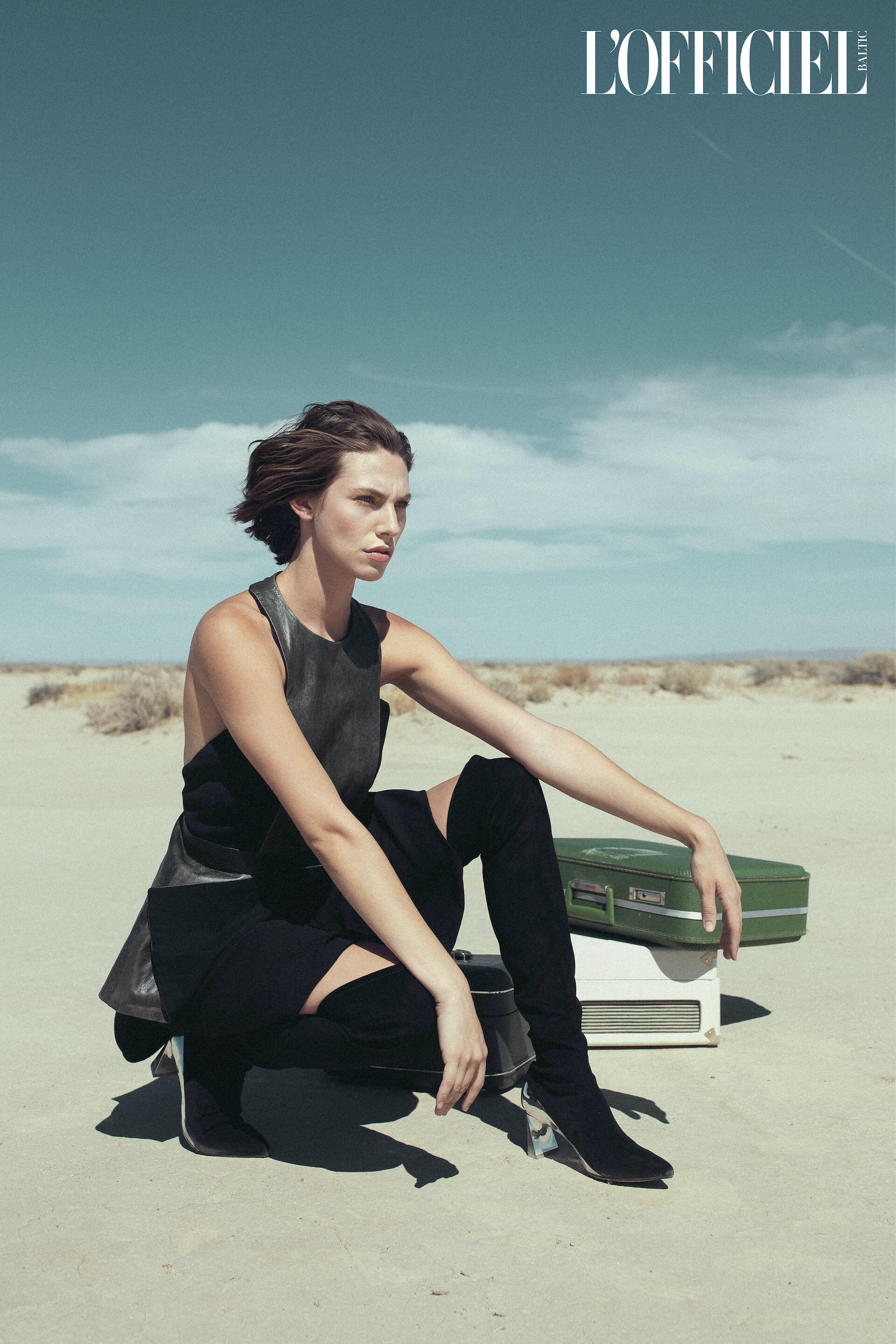 Distorted Reality by Photographer Dali Ma on L'Officiel 3.jpeg