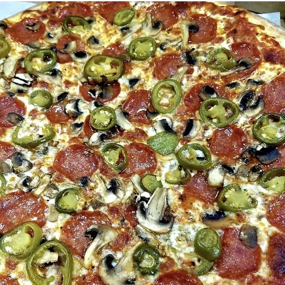 What is you Favorite pizza?
www.gofattomato.com

@fattomato_harbor.city 
@fattomato_wla @fattomatopizza_ktown @fattomato_rh @fattomatopizza_hermosabeach @fattomato_marinadelrey
@fattomatolbc @fattomatosanpedro

#pizza #wings #salad #pasta #nystylepiz