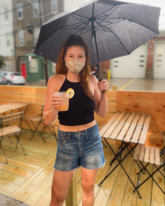 Rain or shine we&rsquo;ll be here for ya🤣 ⛈ Outdoor seating available first come first serve, see you soon!😉
&bull;
&bull;
&bull;
#jerseycity #jcheights #jerseycityheights #jcmaketityours #jceats #foxandcrowjc #outdoorseating #parklet #craftbeer #c