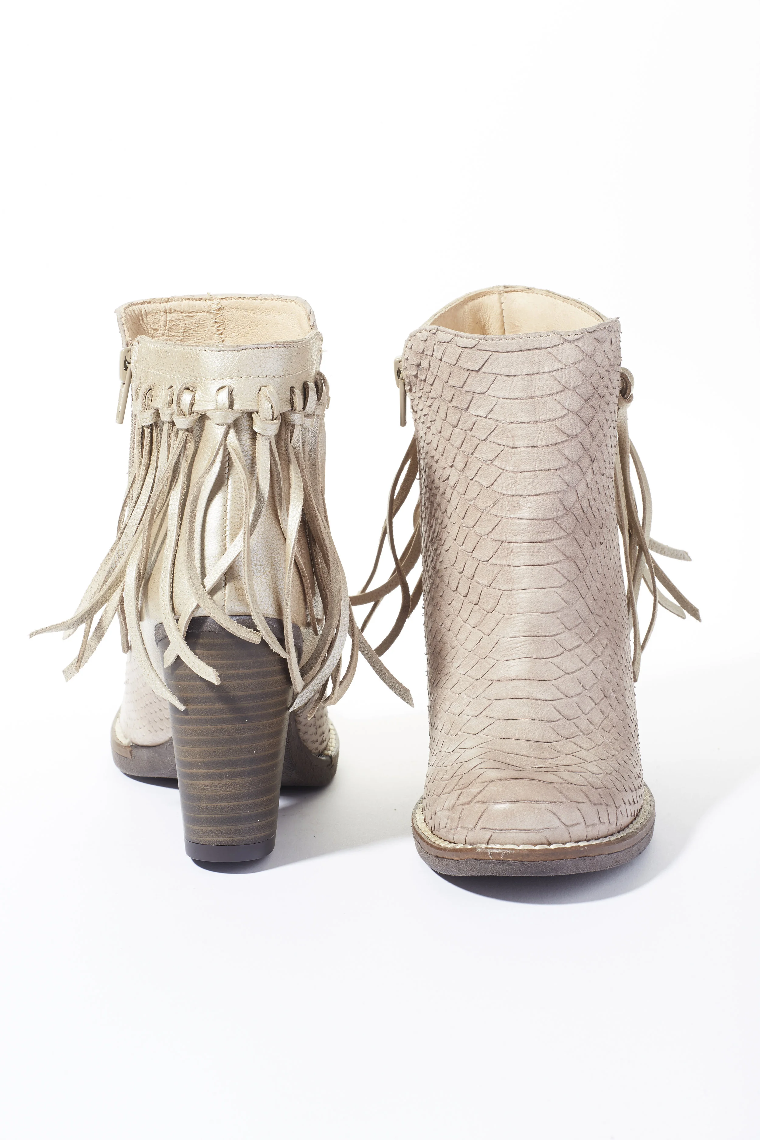 Snake Charmer Beige-034.jpg