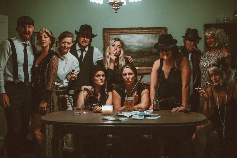 What to Wear to a 1920s Themed Murder Mystery Party