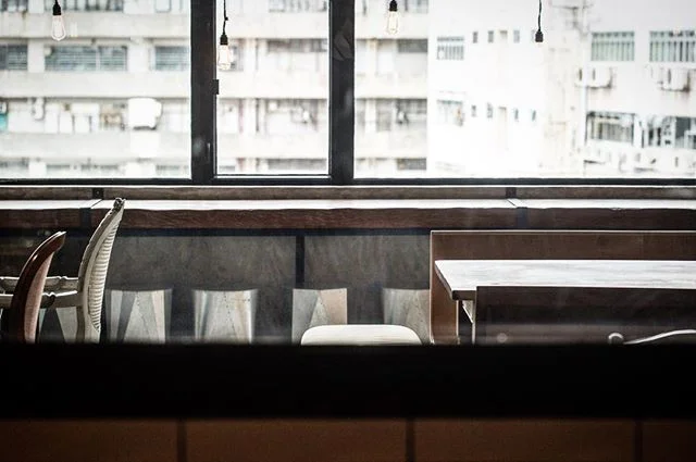 Hiya, we're not open while Typhoon no.8 is hoisted. But stay close and we will update you if the weather gets better for us to prep for dinner service later today. Meanwhile, enjoy the relatively calm typhoon weekend!
#three3rds #wongchukhang #southsidehk #hk #hongkong #香港 #黃竹坑 #香港仔 #hkig #홍콩 #aberdeenhk #dinner #instagram #topcitybites #hkfoodie #foodie #hkfood #foodstagram #foodlover #photooftheday #typhoon