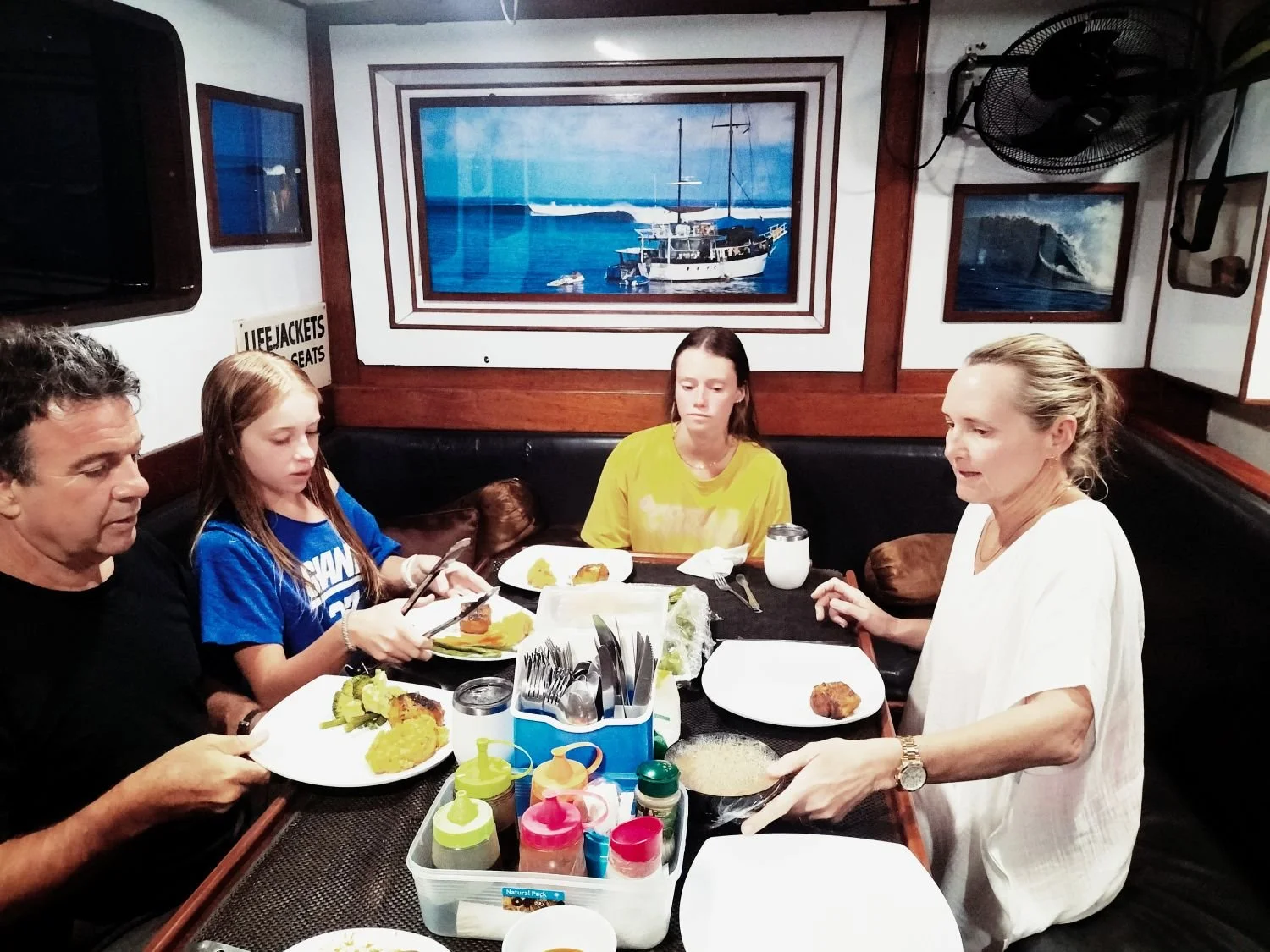 Barrenjoey casual saloon dinner
