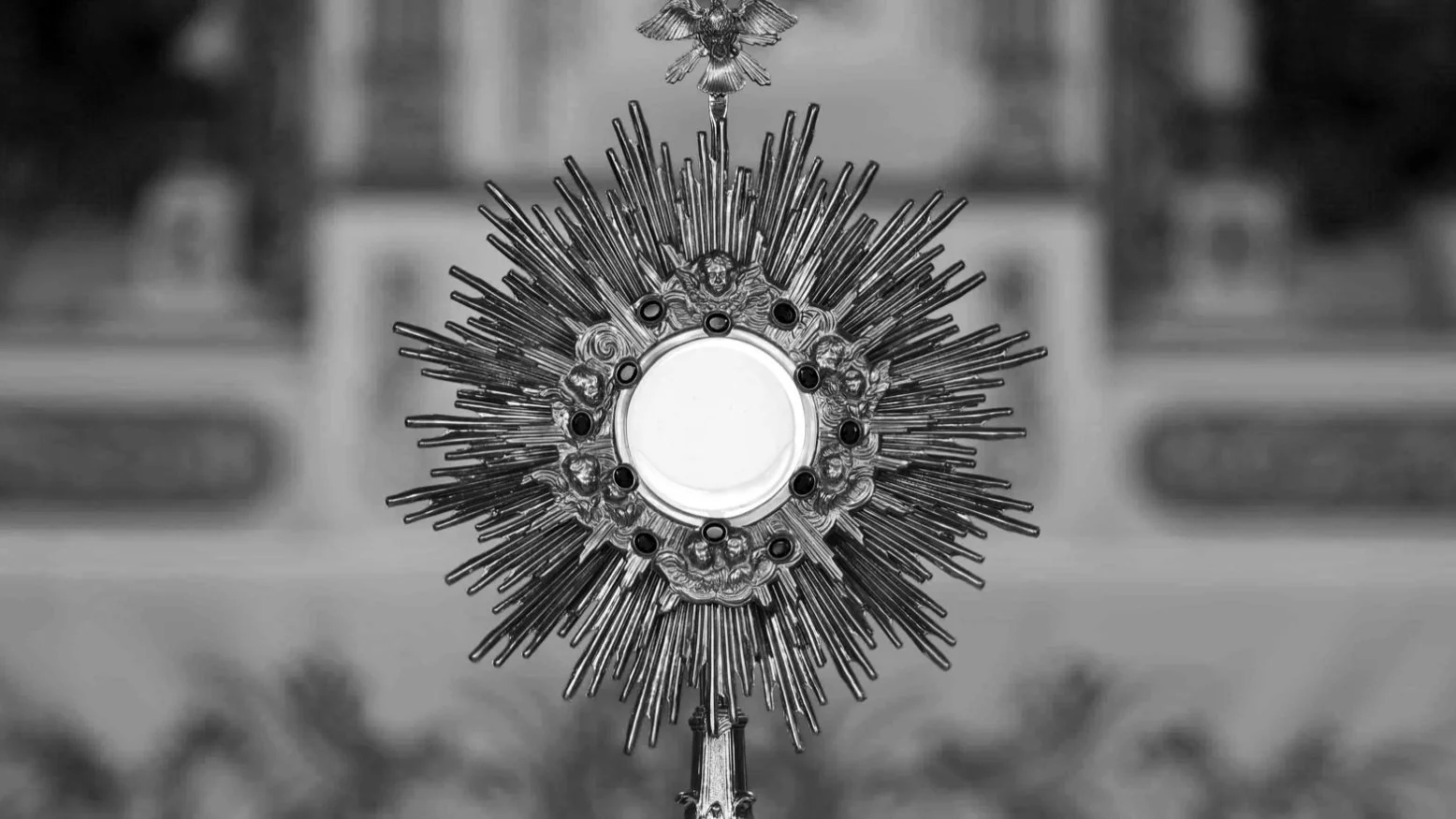 Monstrance.jpg