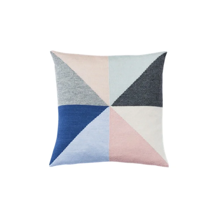 PILLOW | Live (n) Color.jpg