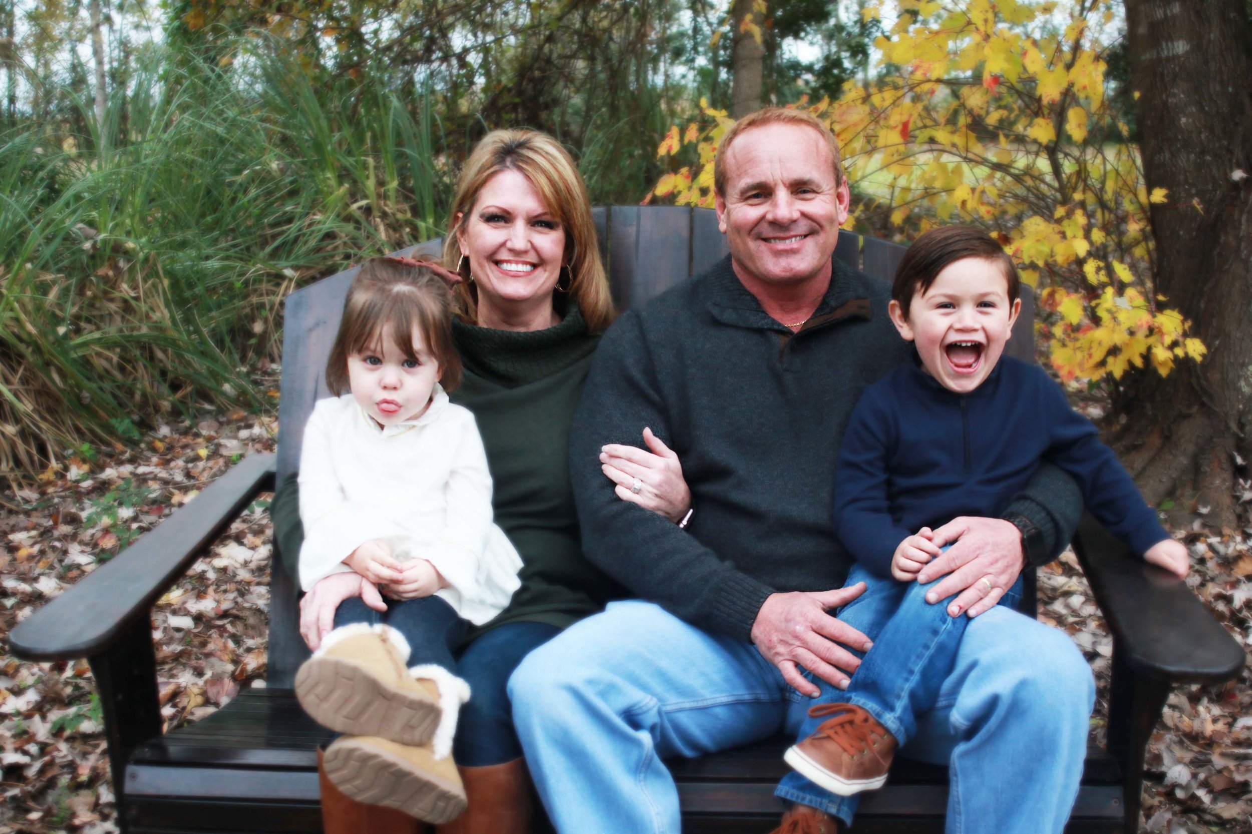 12-16-17_LitchfieldFamilyPhotos_IMG_0005-clr.jpg
