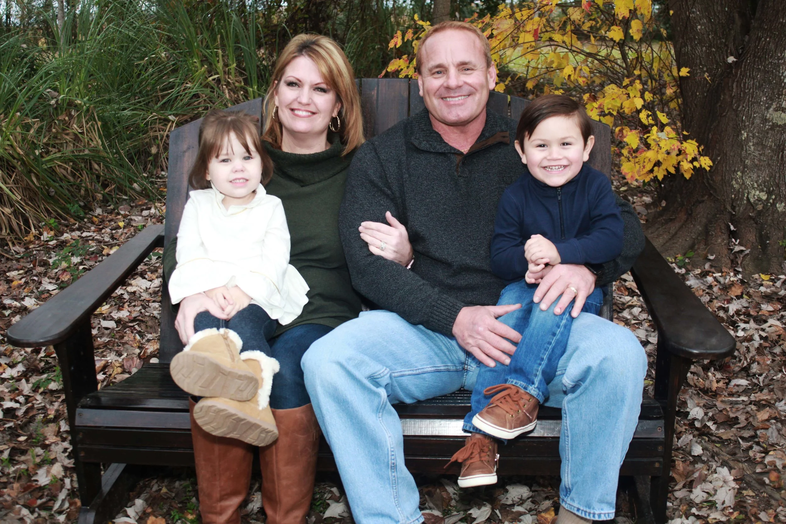 12-16-17_LitchfieldFamilyPhotos_IMG_0007-clr.jpg