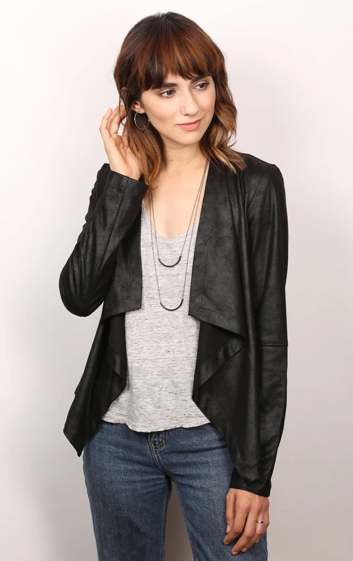 neck-dt-halfmoon-gm-m1.jpg