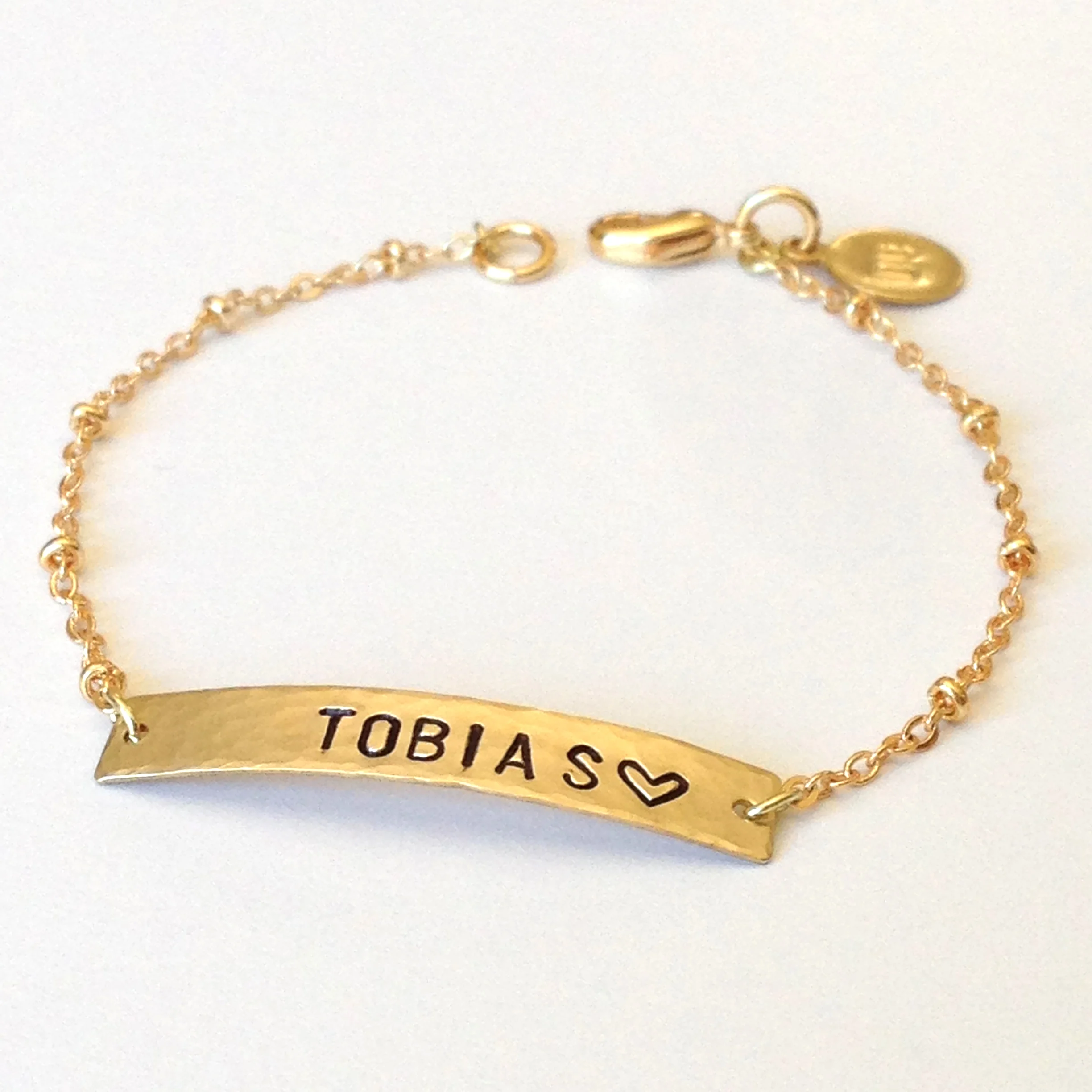 goldbarbracelet-name1a.jpg