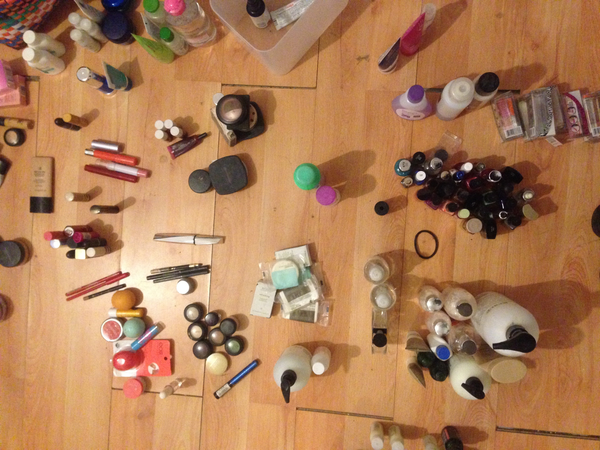 Categorising. Ok, my photo doesn't look as beautiful as Giorgia's but I will chalk that up to the fact that my house is half-renovated (hence a falling-apart floor)