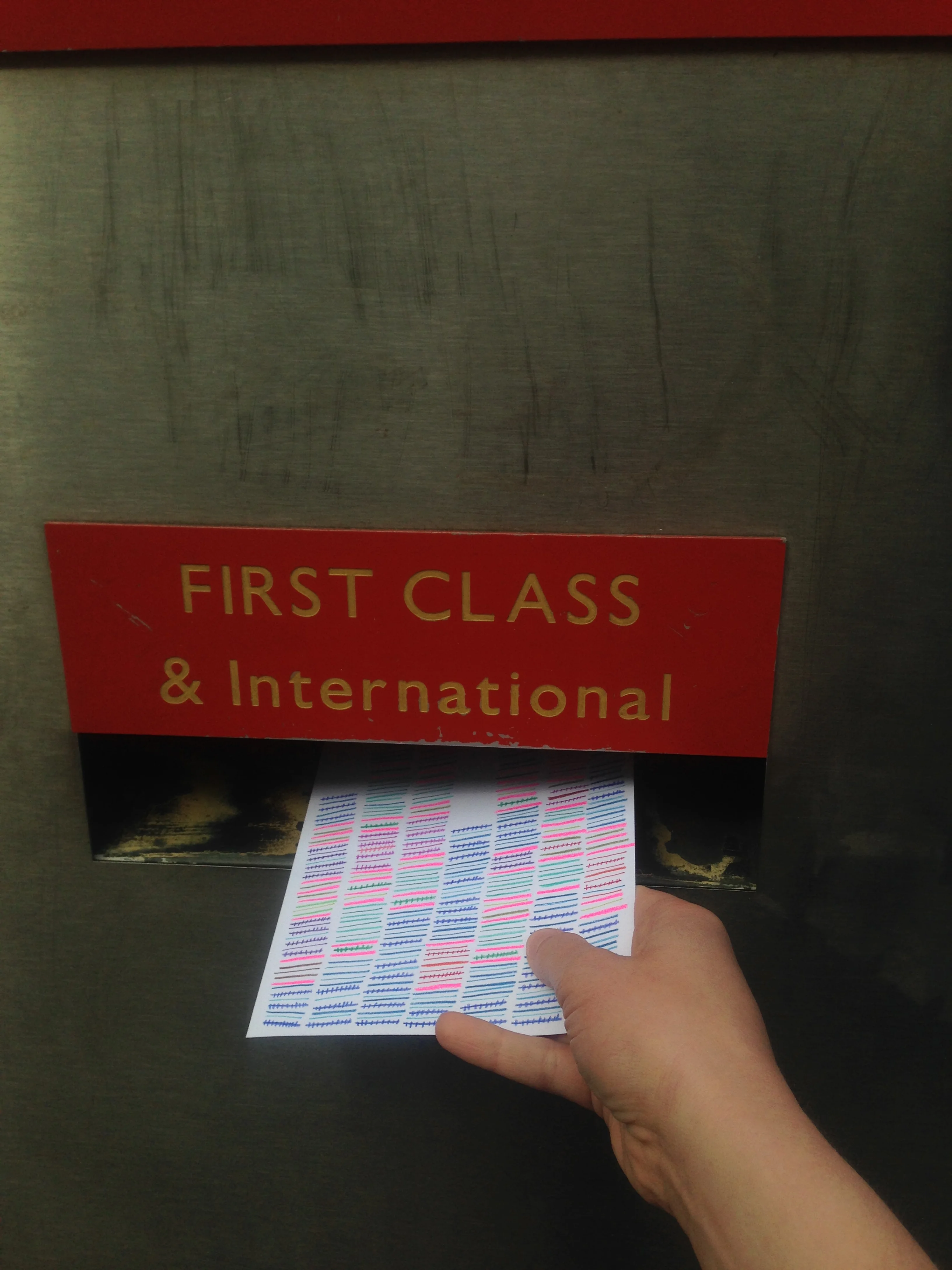 Posting from my lucky Brixton mail slot. It obviously has magical powers, because cards always arrive from here.