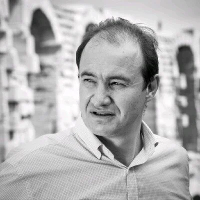 Harnessing Promise and Mitigating Risk with Artificial Intelligence - with Nicolas Mialhe, Founder of The Future Society