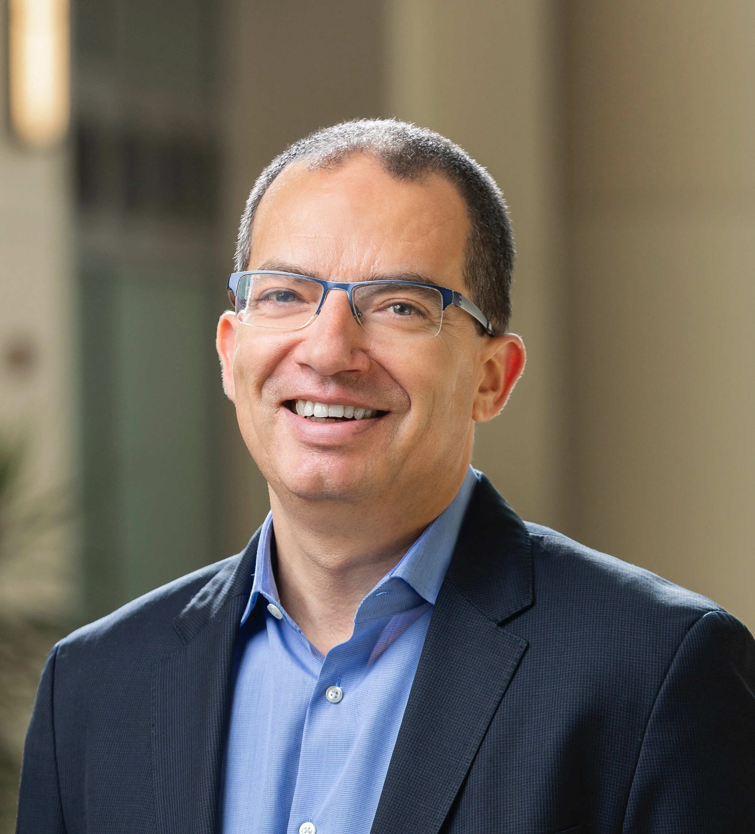 When a Harvard Alum is the CEO of Moderna Therapeutics, in the Race for the COVID-19 Vaccine