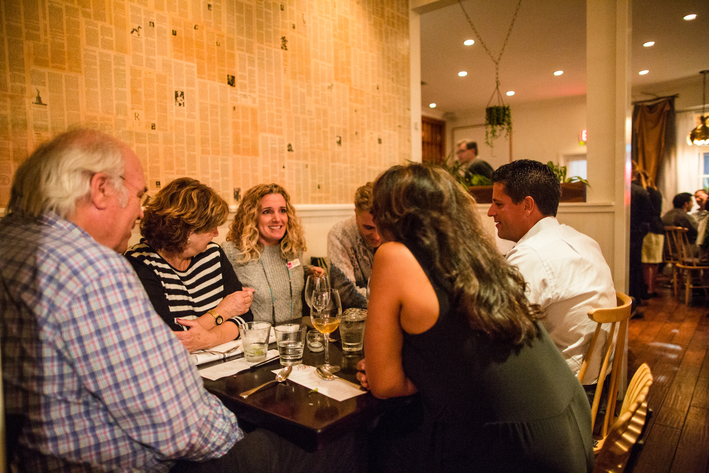 SMALL DINING ROOM SOUTH WALL | SEATS 16 Available for Large Party Bookings