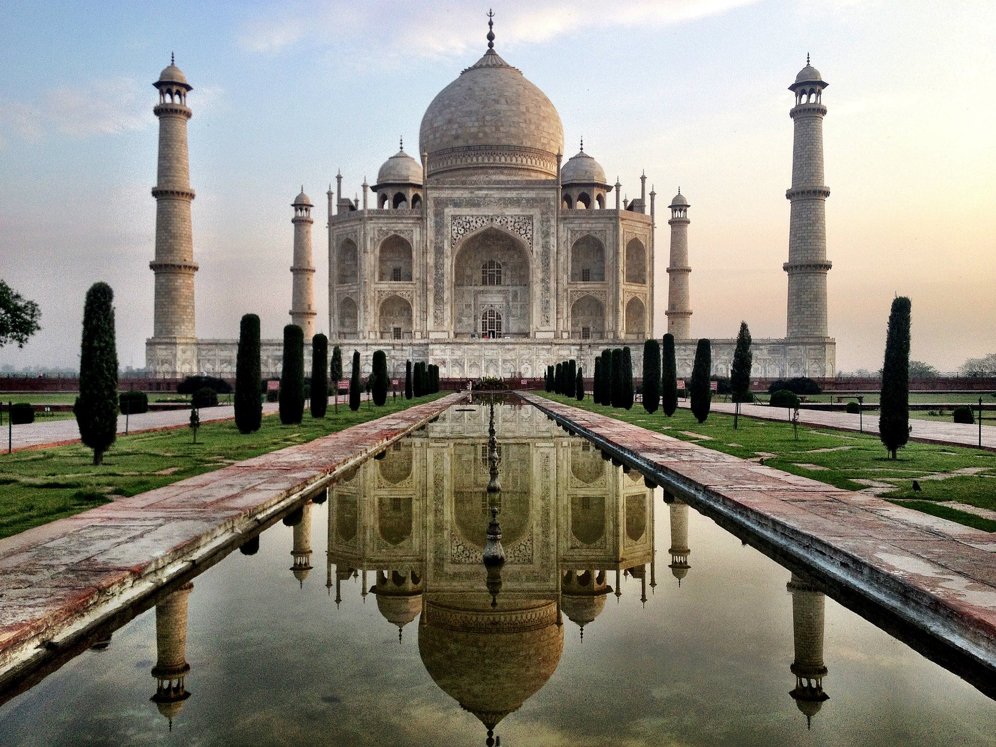 Copyright eBradshaw,com - Taj Mahal.jpg