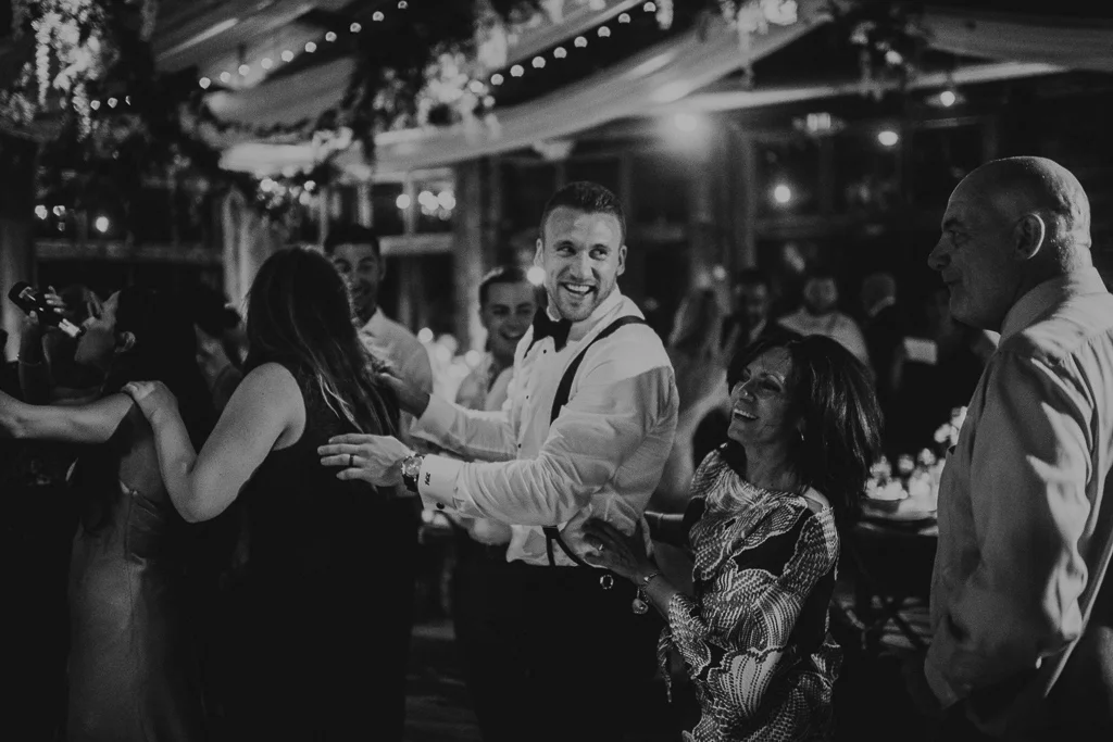 dancing-paperantler-0092.jpg