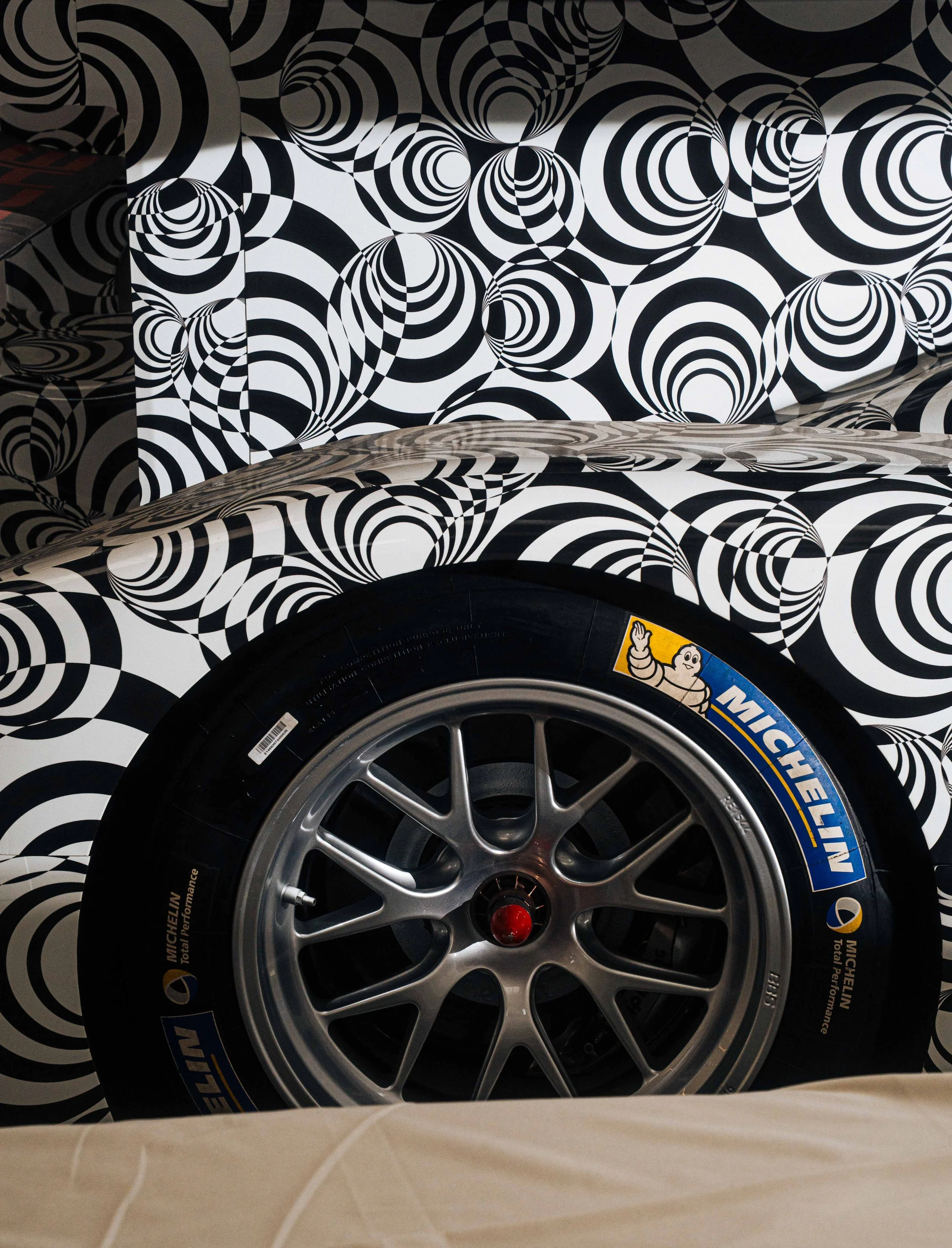 Porsche_Stuttgart_Germany_Road_And_Track-23-WillCrooks.jpg
