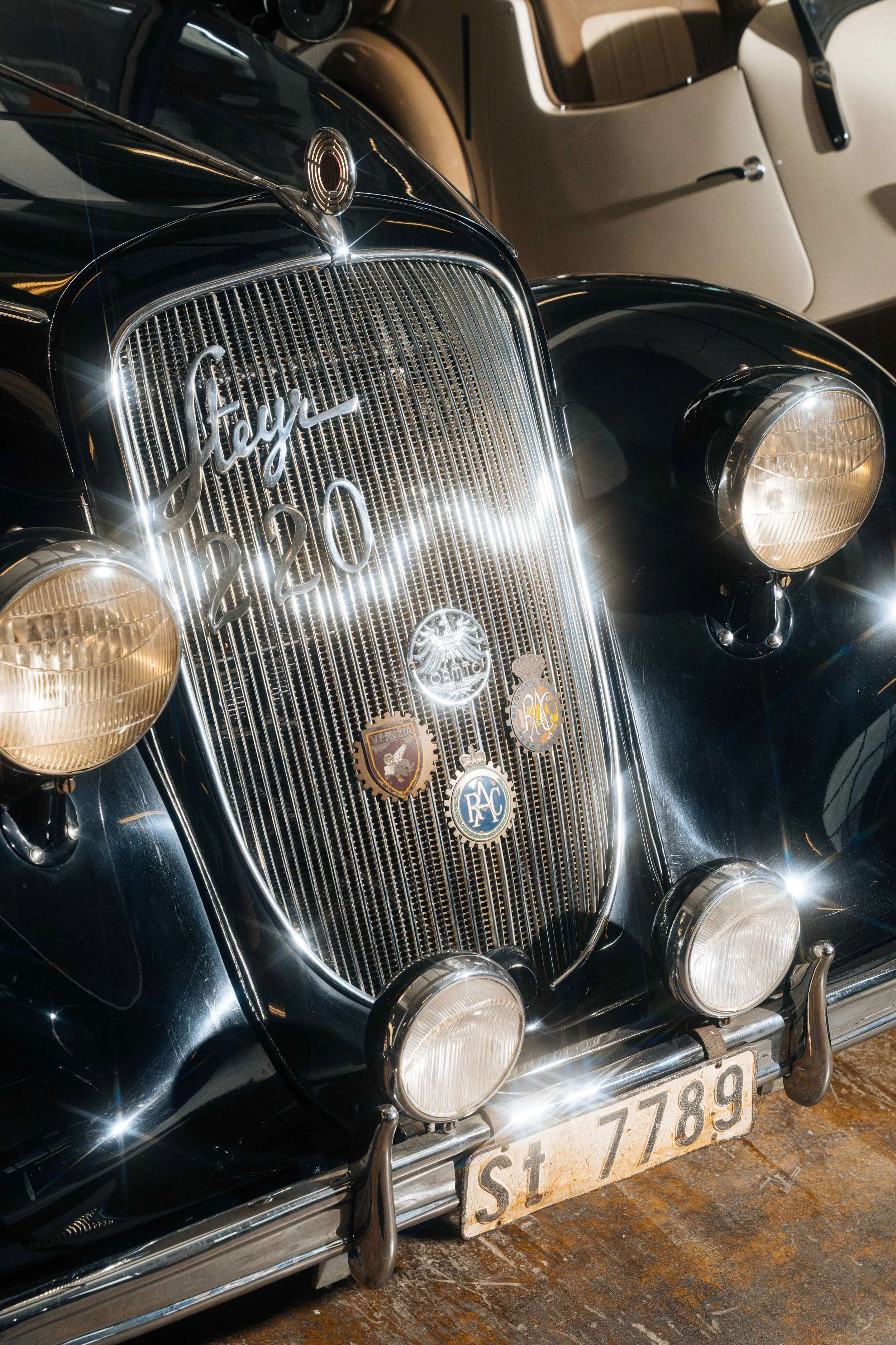 Jeff_Lane_Motor_Museum_Road_And_Track-4-WillCrooks.jpg
