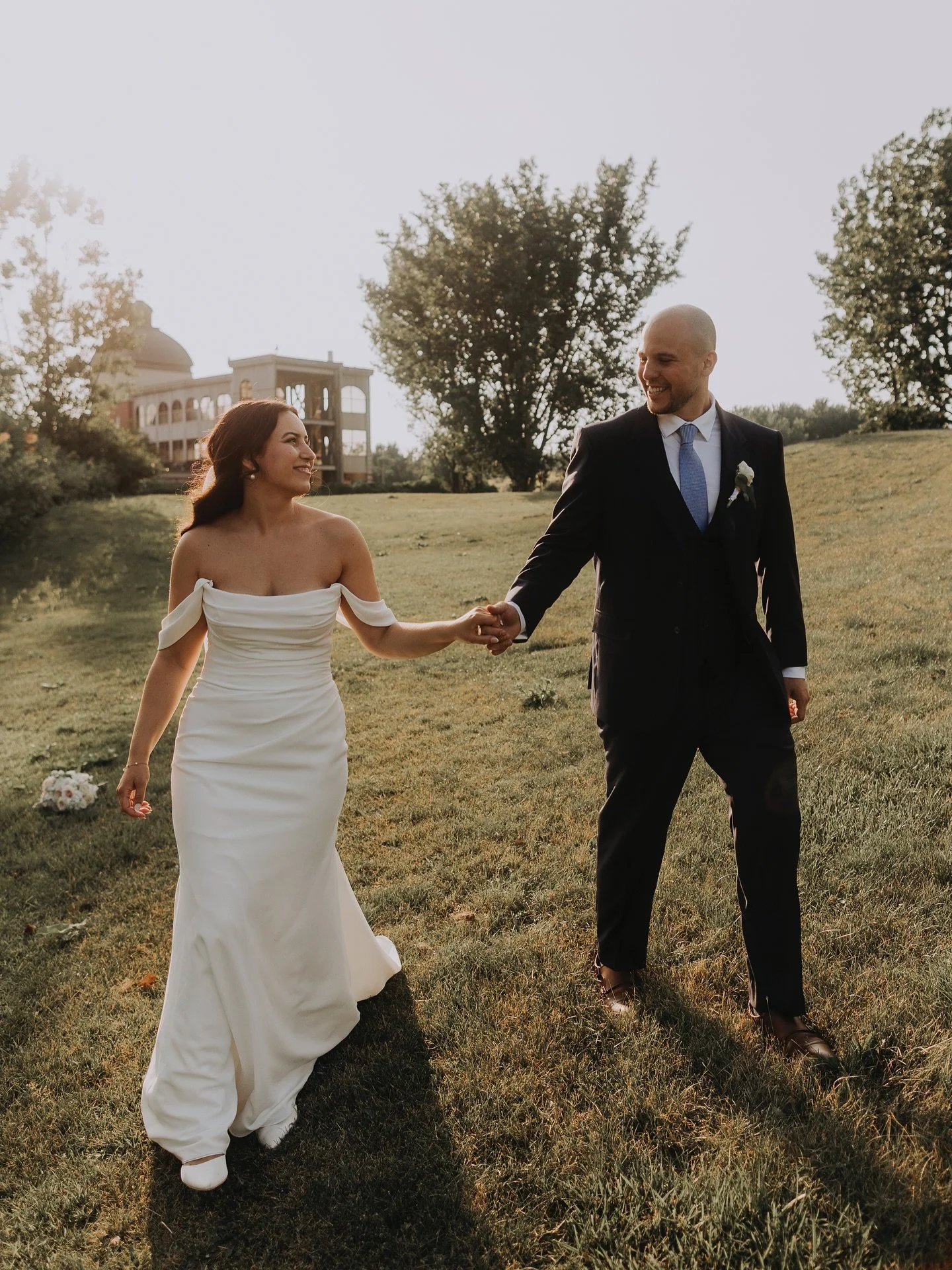 B + D ❤️&zwj;🔥❤️&zwj;🔥
.
.
.
.
.
.
#montrealwedding #montrealphotographer #quebecwedding #engagementshoot #montrealweddingphotographer #loveislove #weddingphotography #weddingphoto #makemoments #vscocam #wedding #canon #weddingseason #weddingday #c