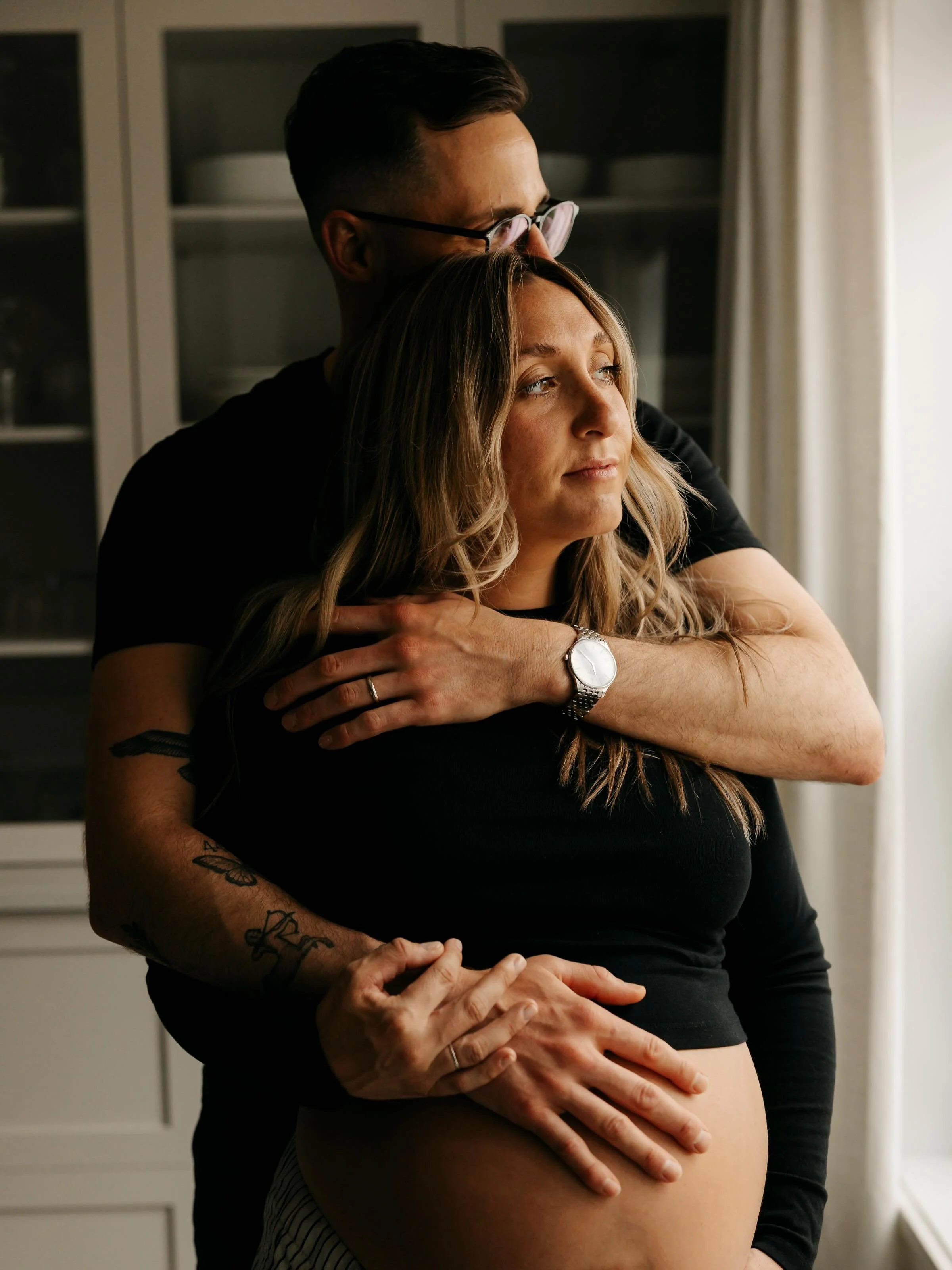 G &amp; P + 👶🏻👶🏻
.
.
.
.
.
#montrealphotographer #quebec  #loveislove #makemoments #mom canon love rookeandrovercrew lovers maternity proudmom maternite family baby famille maman grossesse laurentides motherhood pregnant pregnancy