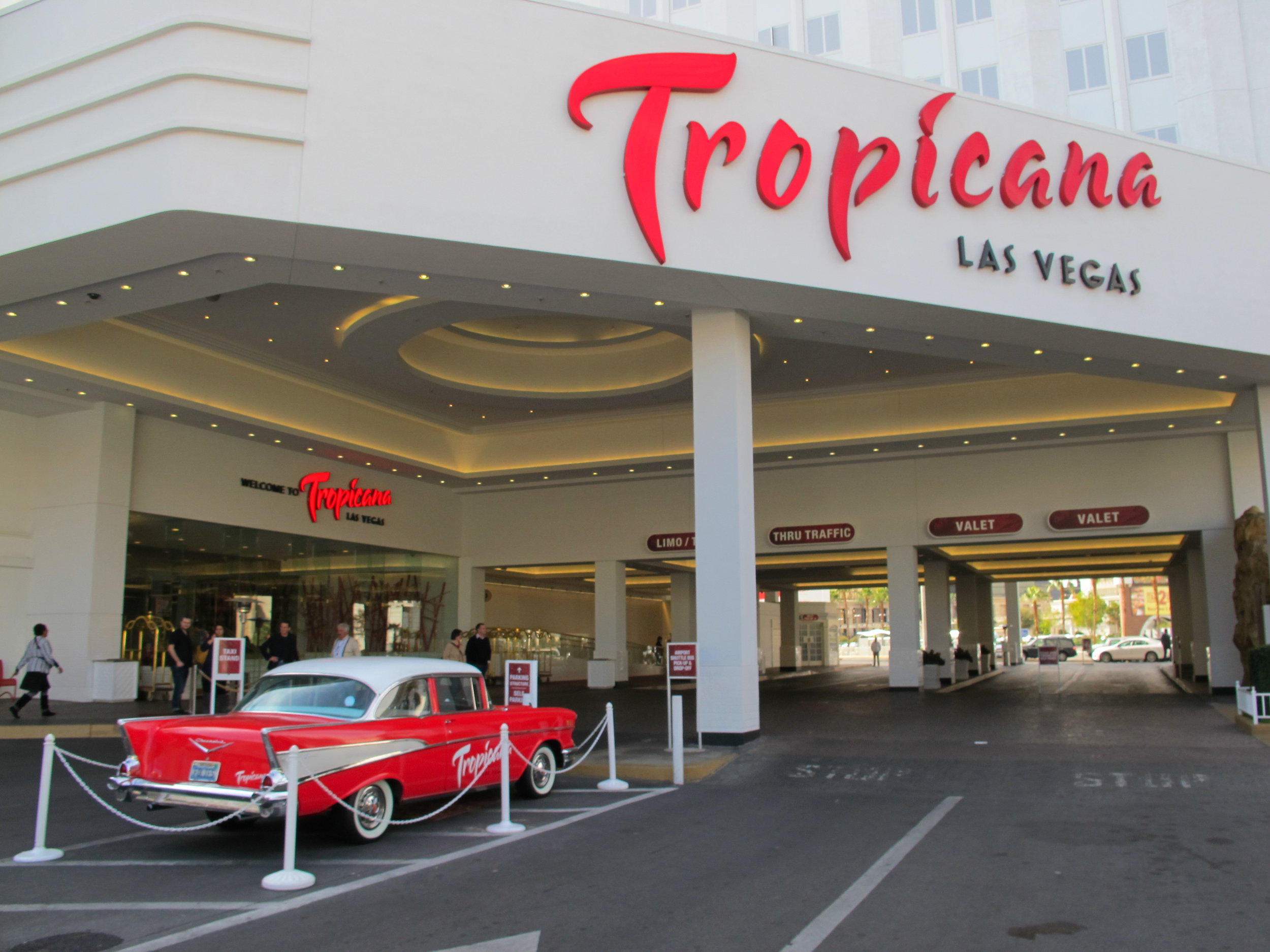 Tropicana.JPG