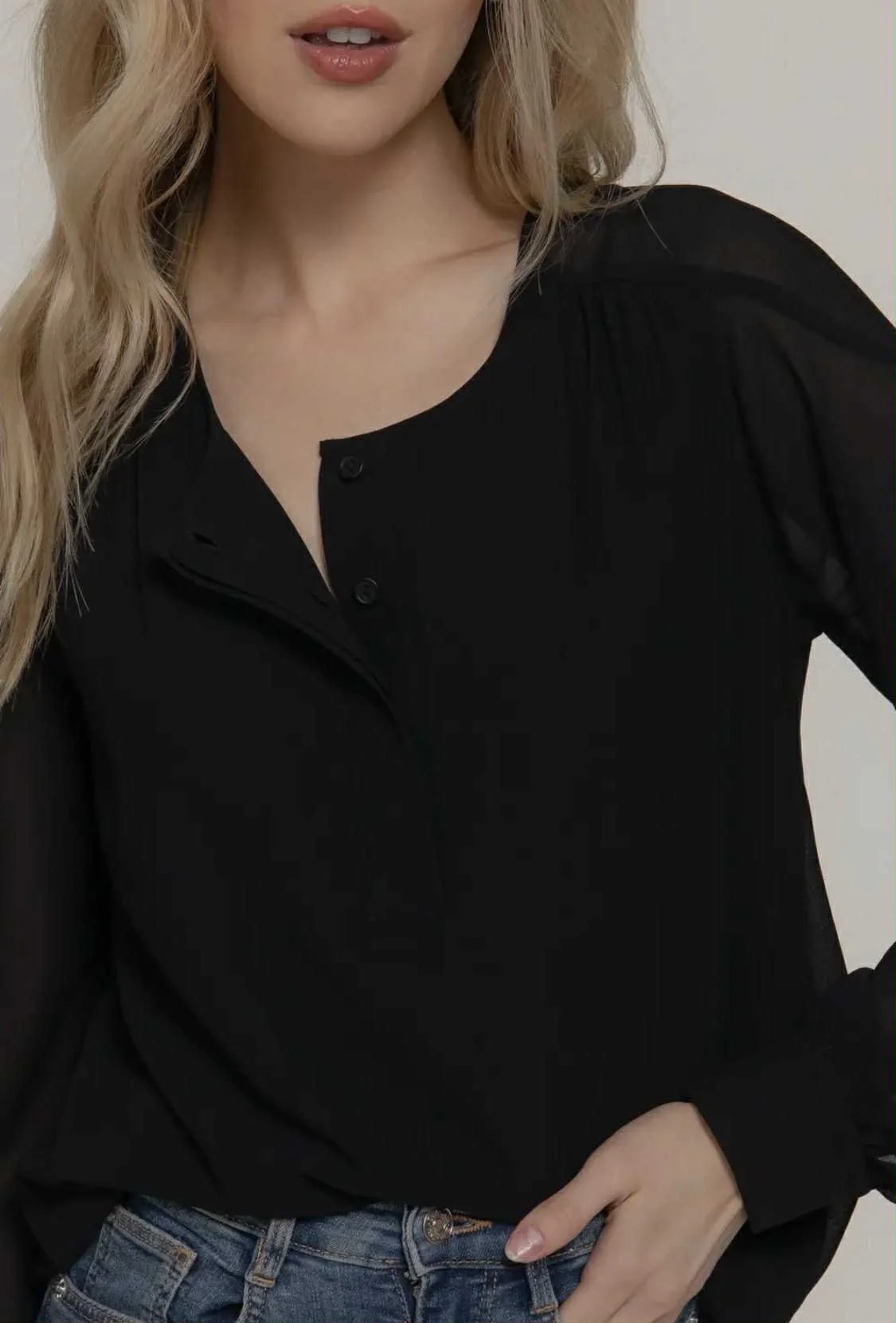 Elegant Black Round Neck Chiffon Blouse