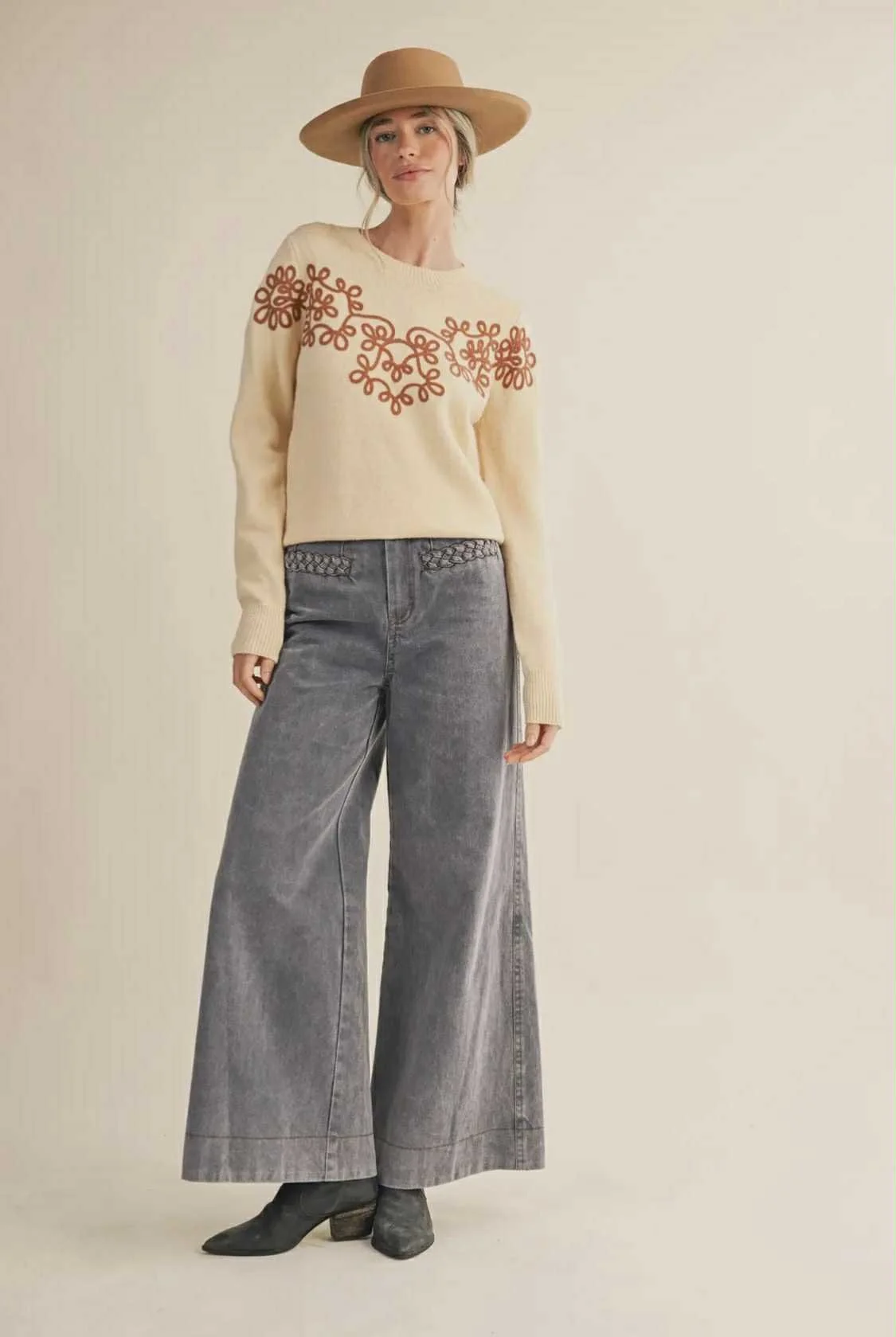 5ef2c245-dc82-4835-b1fb-ba968f58f7af.jfif