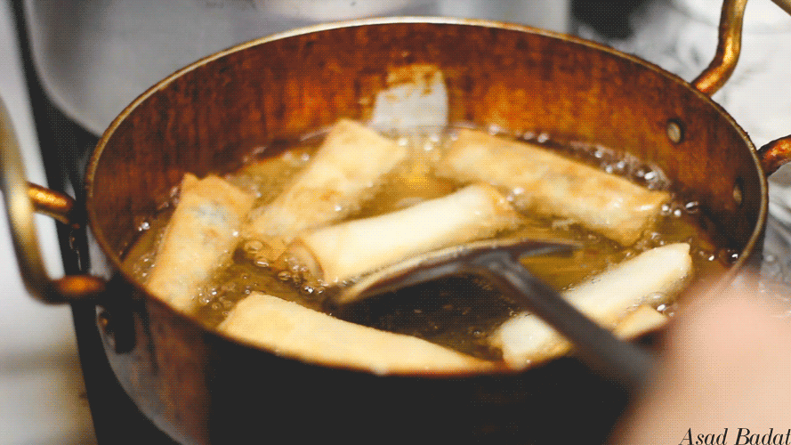 Spring-Rolls-1.gif