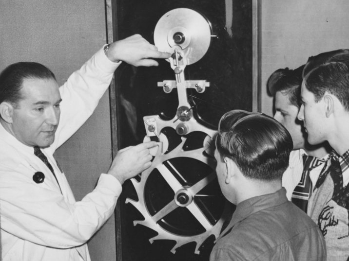 Henry Fried instructing students on escapement mechanics. Photo courtesy of the Brooklyn Public Library—Brooklyn Collection .