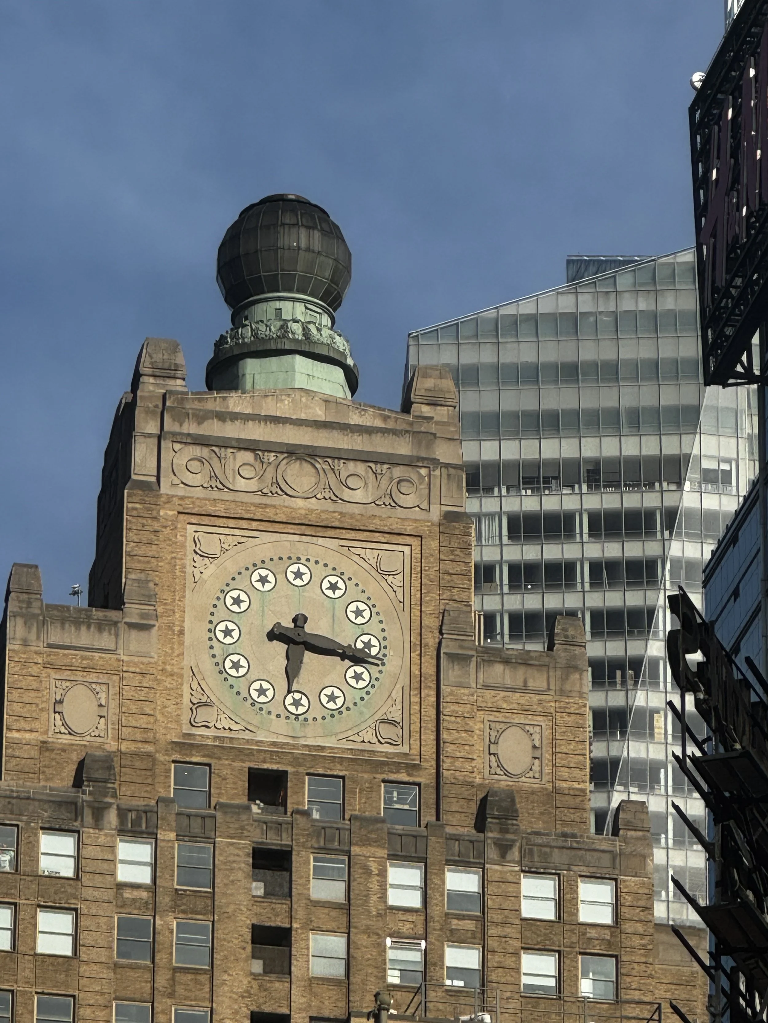 Shared Time: Public Clocks and the Life of New York City