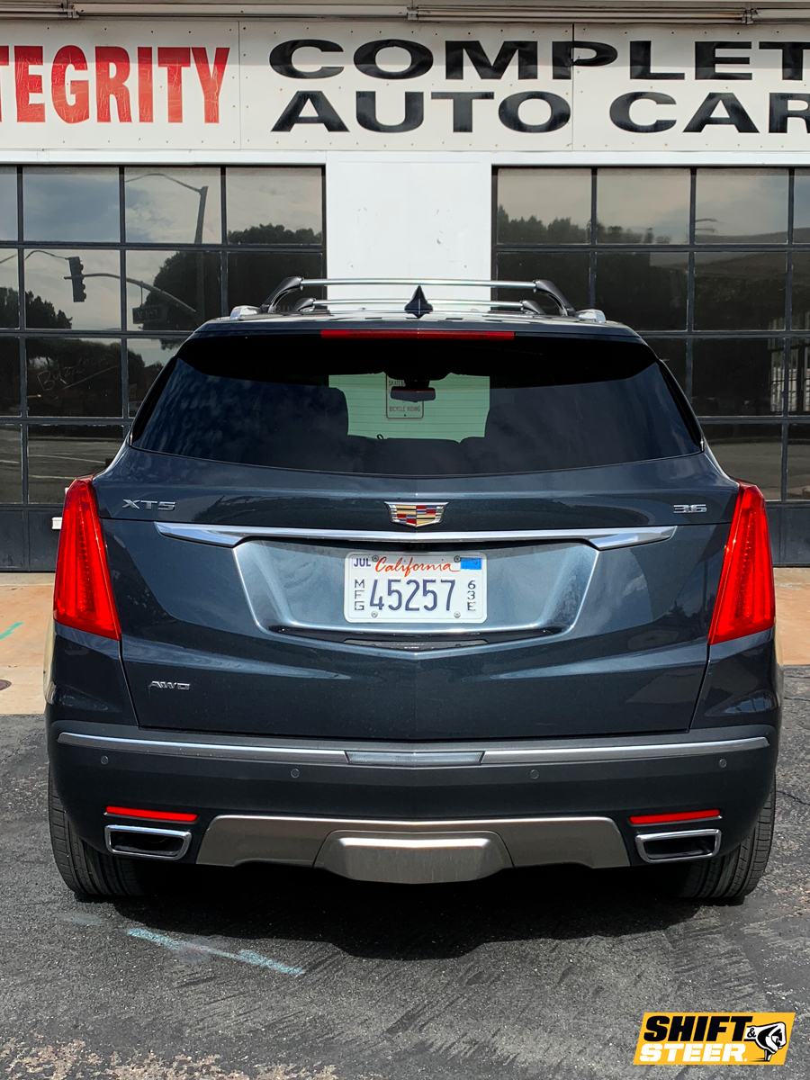 CADILLAC 03.jpg