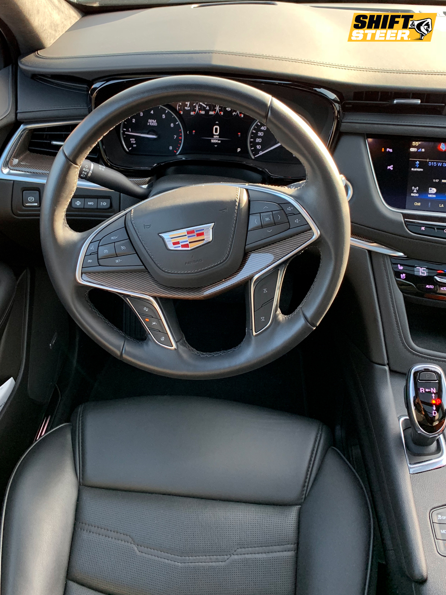 CADILLAC 22.jpg