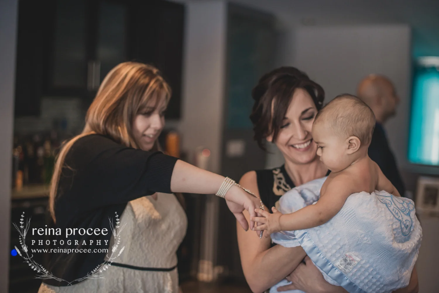 008-baptism-photographer-montreal-family-best-photos-portraits.jpg