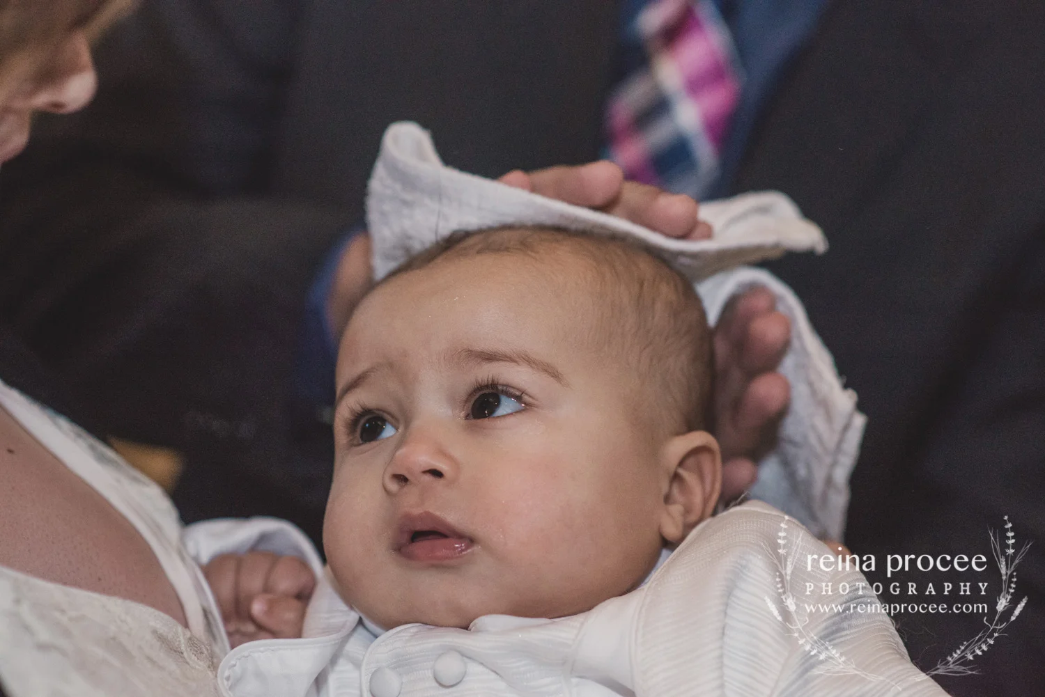 044-baptism-photographer-montreal-family-best-photos-portraits.jpg