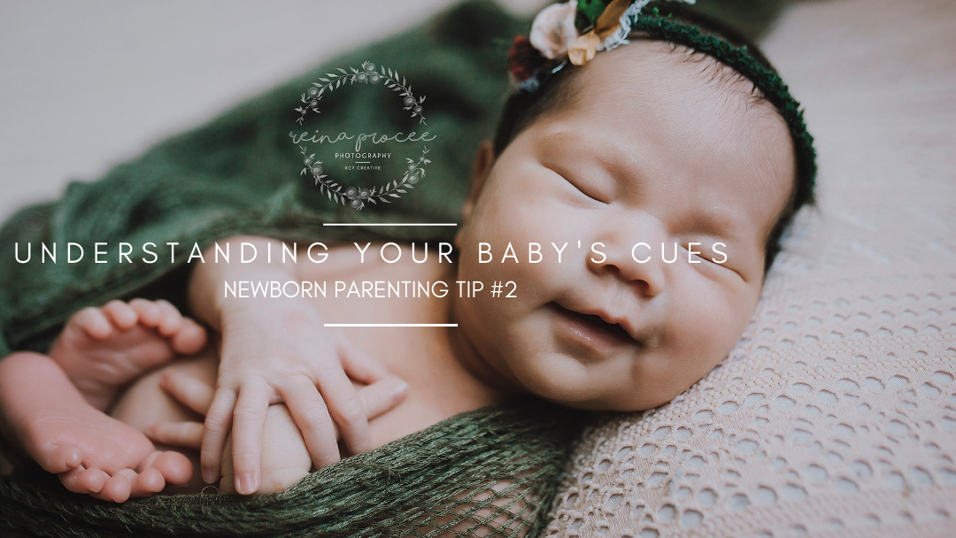 Newborn-Photo-Session-Montreal-Smiley.jpg