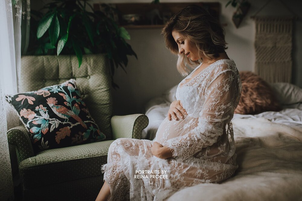 Montreal Maternity Photo of White Lace Dress