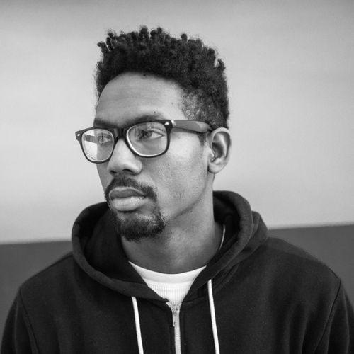 DAMON DAVIS / DIRECTOR