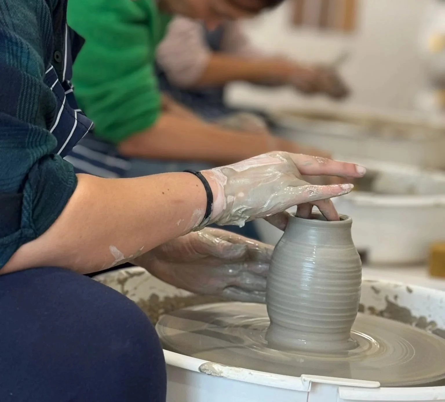 Pottery Wheel Throwing Class London