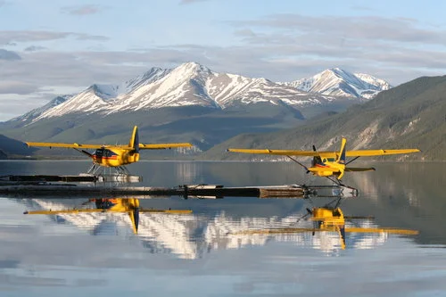 float_plane_muncho_lake.jpg
