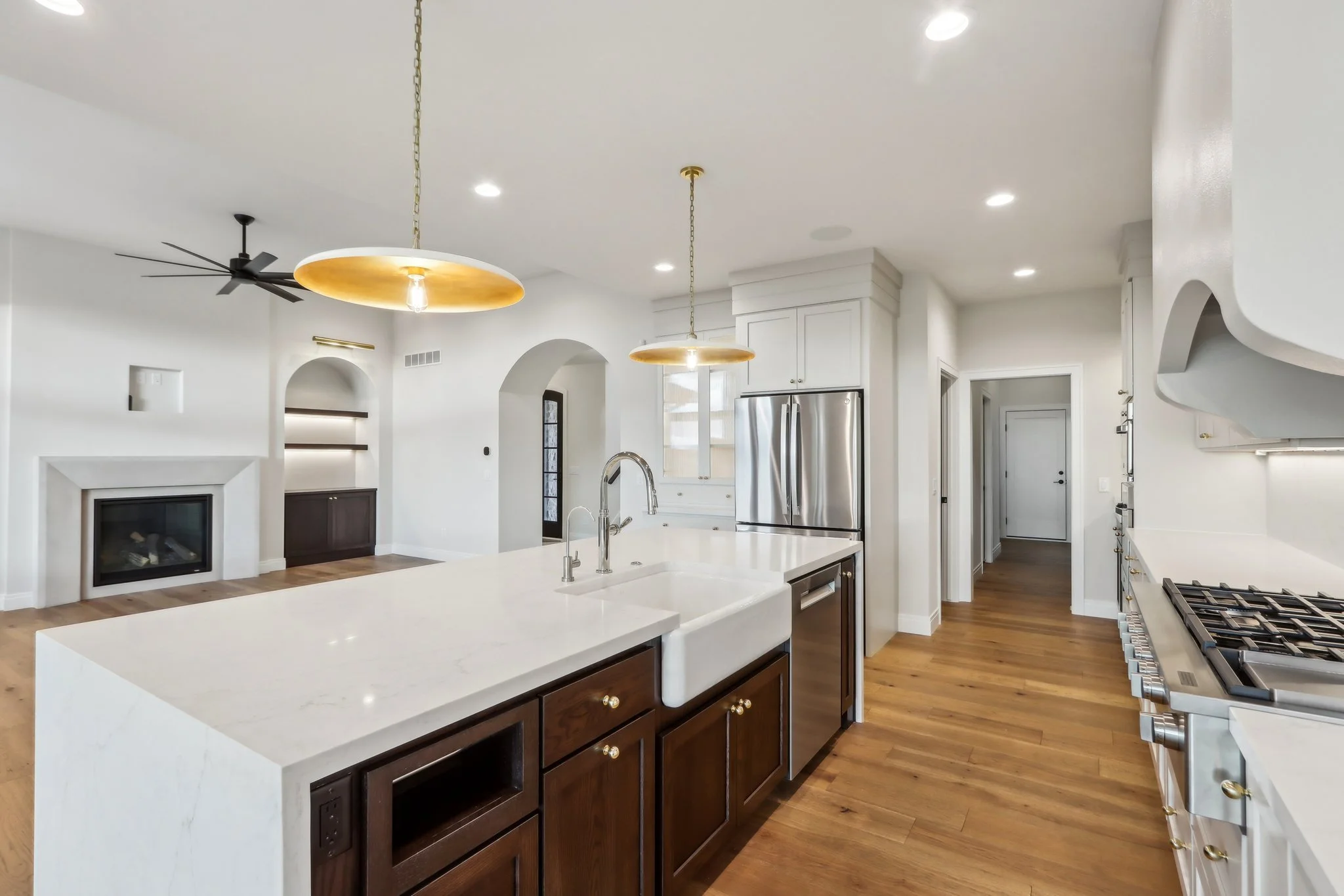17-web-or-mls-Prairie Water Ct-015.jpg