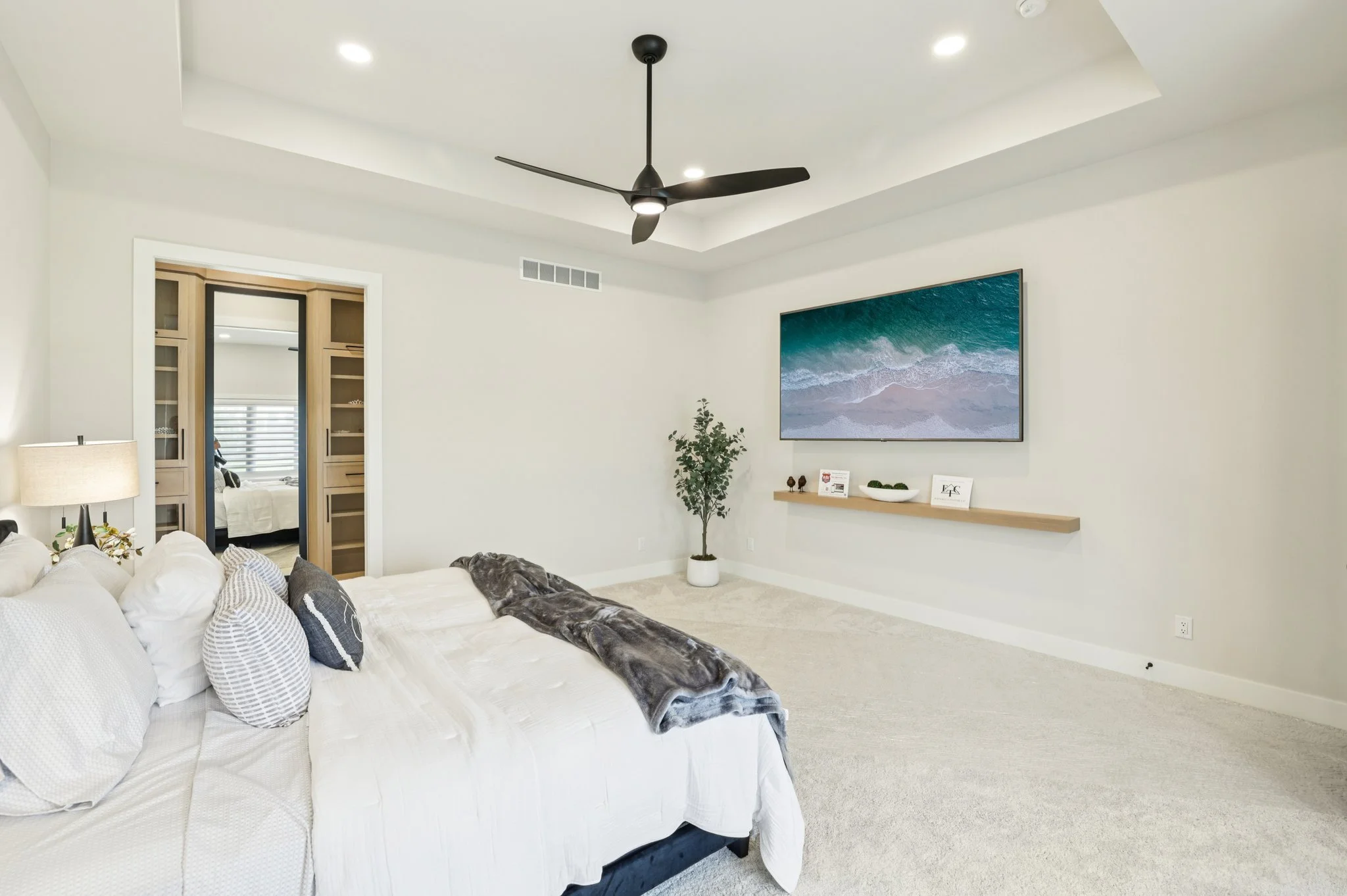 51-web-or-mls-Moll Drive-S2706-051.jpg
