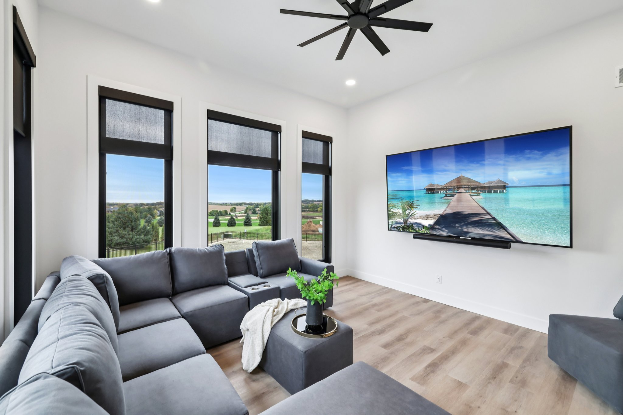19-web-or-mls-Prairie Hill Dr-L1710-019.jpg