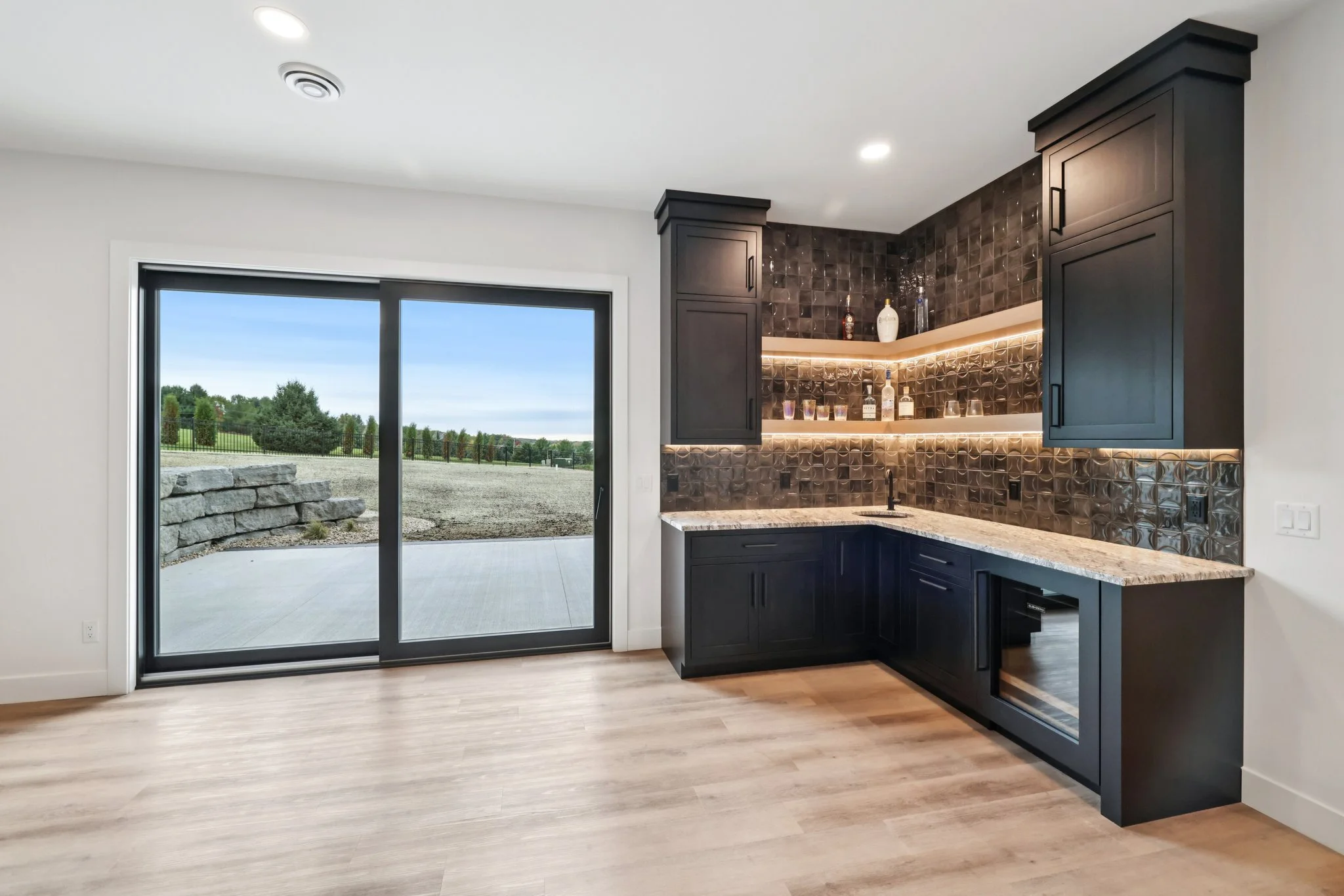 82-web-or-mls-Prairie Hill Dr-L1710-082.jpg