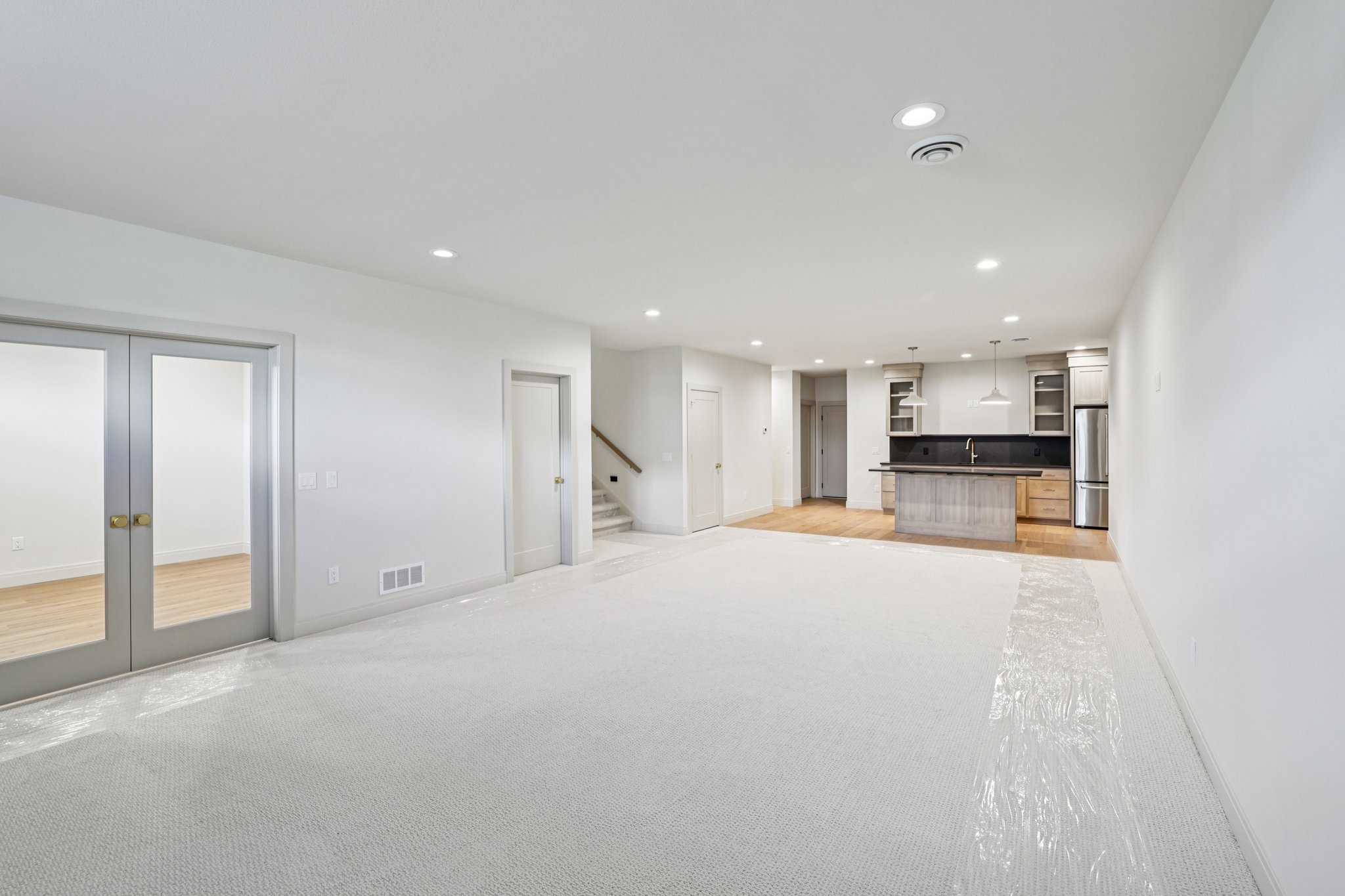 21-web-or-mls-Telemark Pkwy-S2806-021.jpg