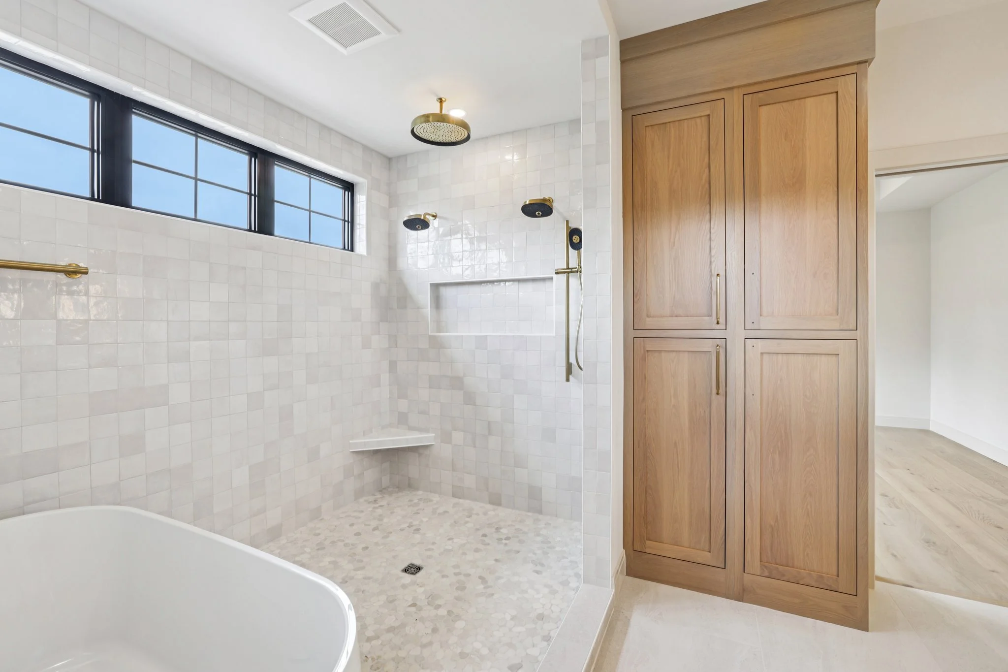 45-web-or-mls-Telemark Pkwy-S2806-045.jpg