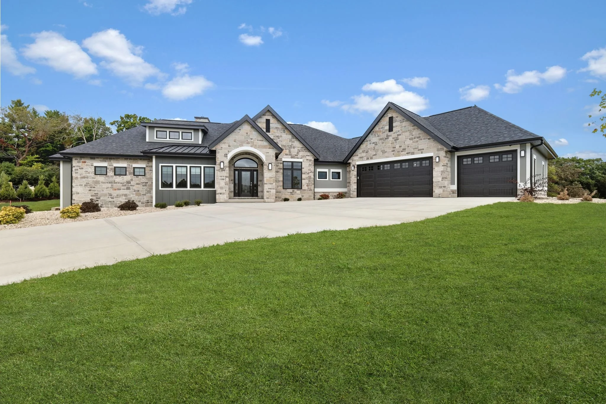 Premier 2025 Exterior.jpg