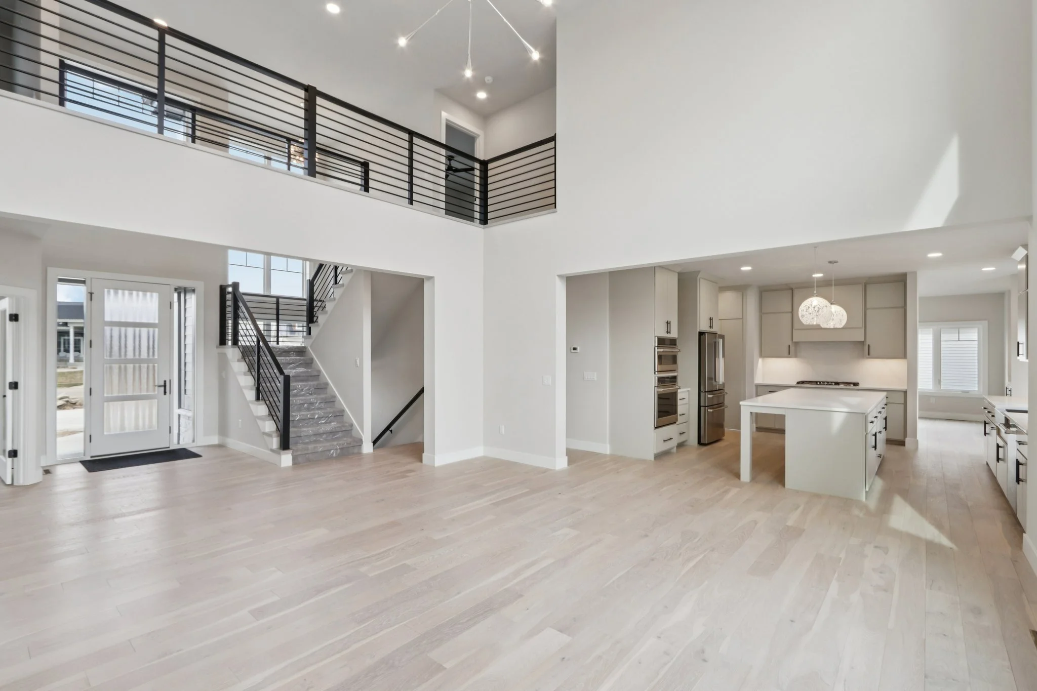 11-web-or-mls-Dagny Ln-S1802-011.jpg