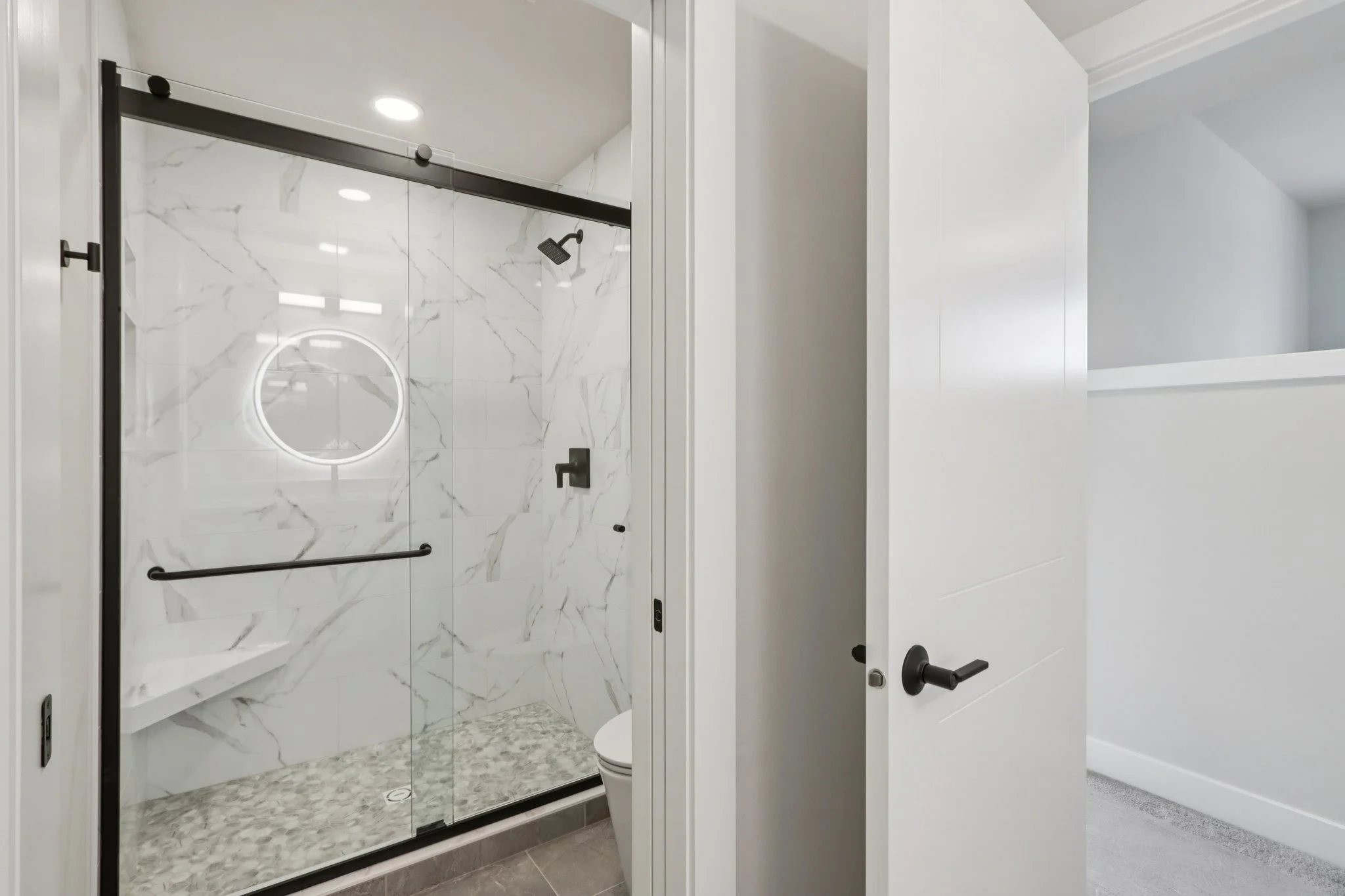 51-web-or-mls-Dagny Ln-S1802-051.jpg