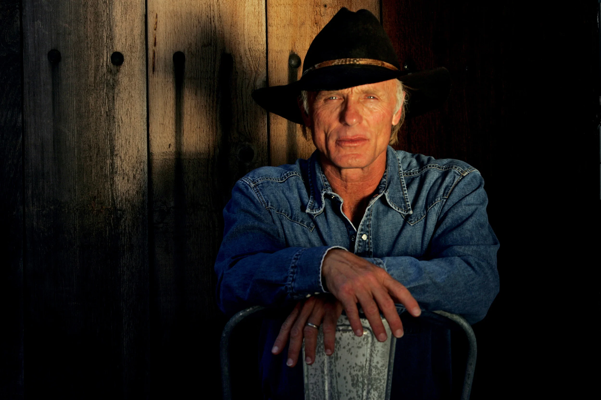 139712.CA.0806.ca-harris2.AC .JPG